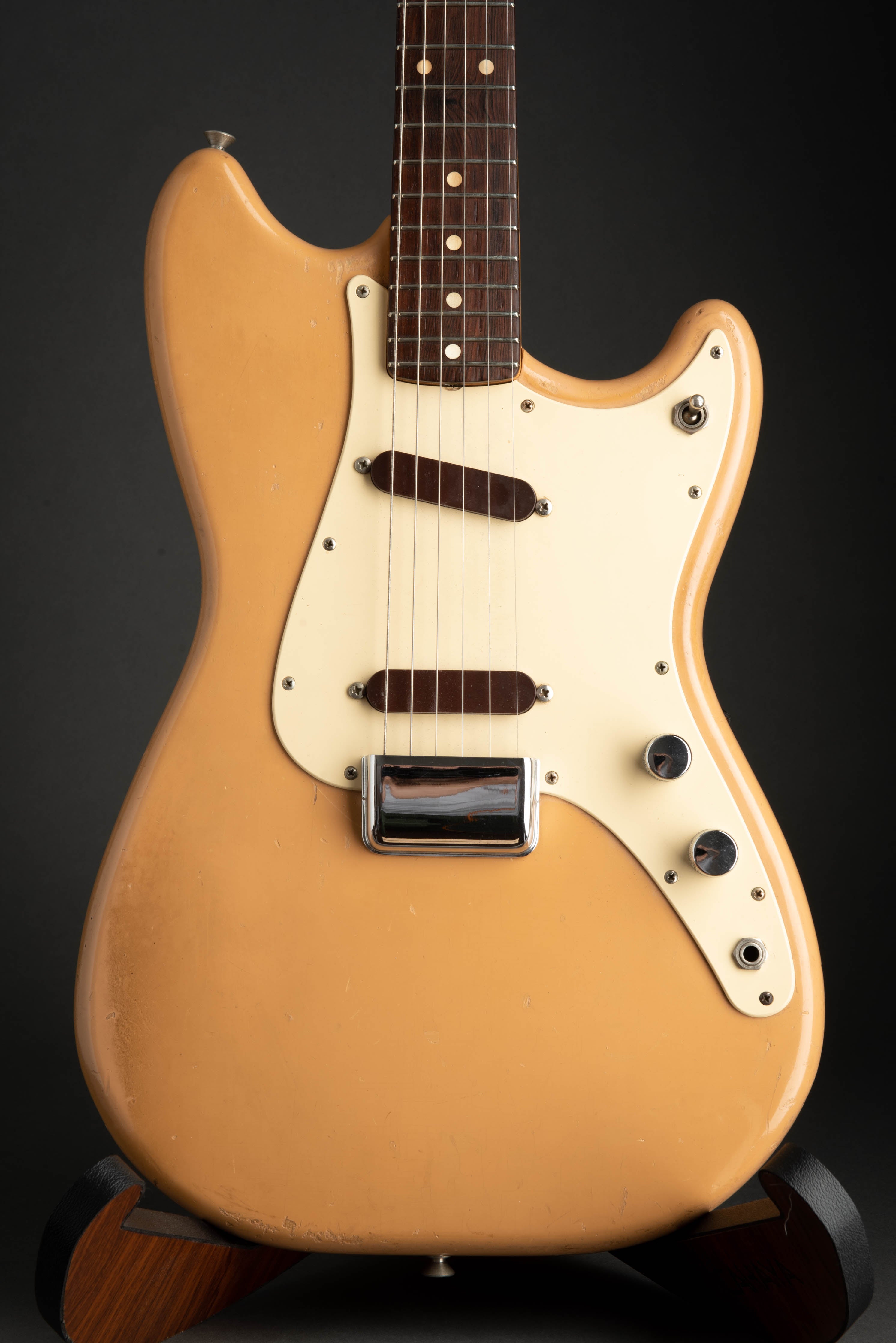 1960 Fender Duo Sonic Electric Guitar