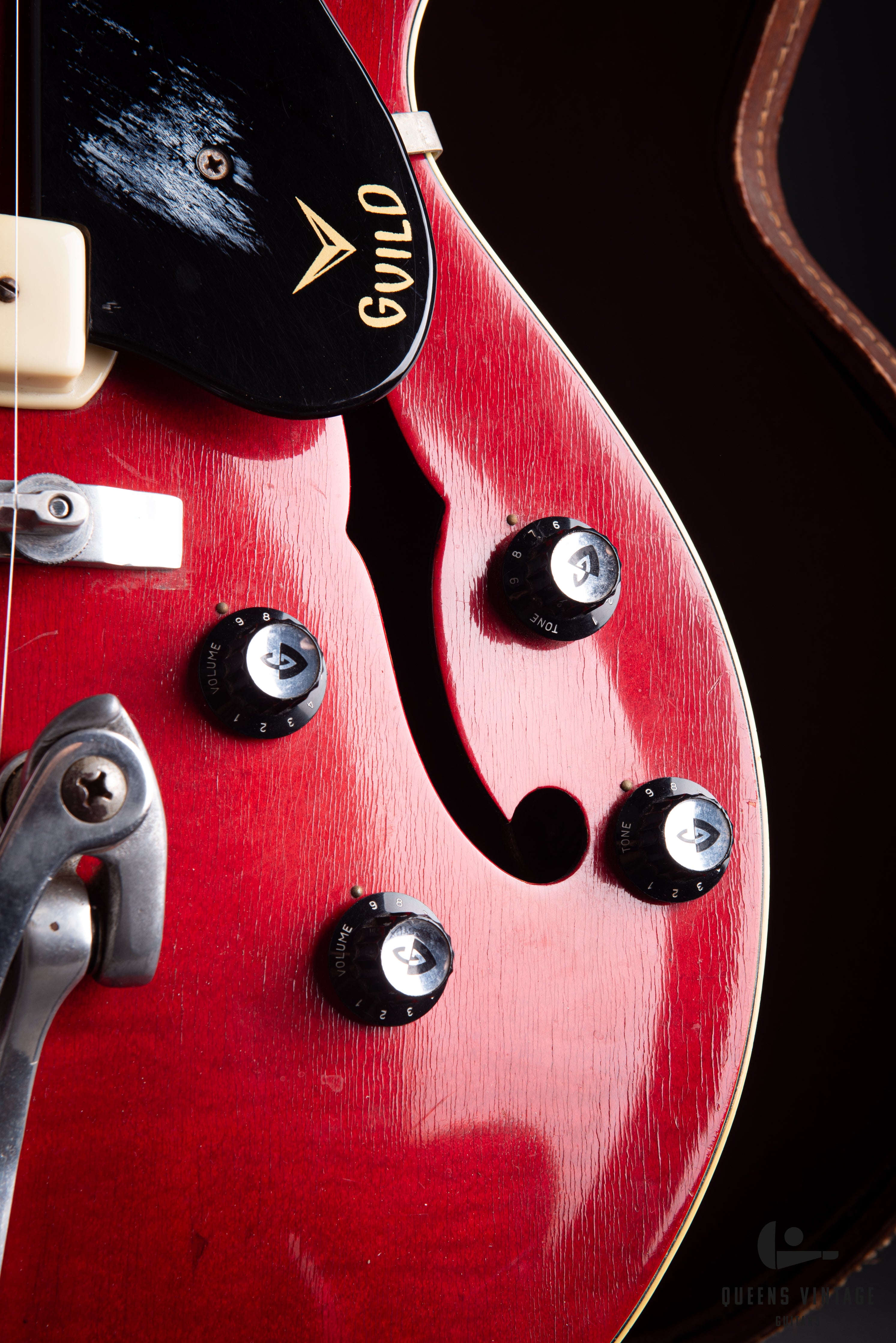 1958 Guild T-100B Hollowbody Electric Guitar