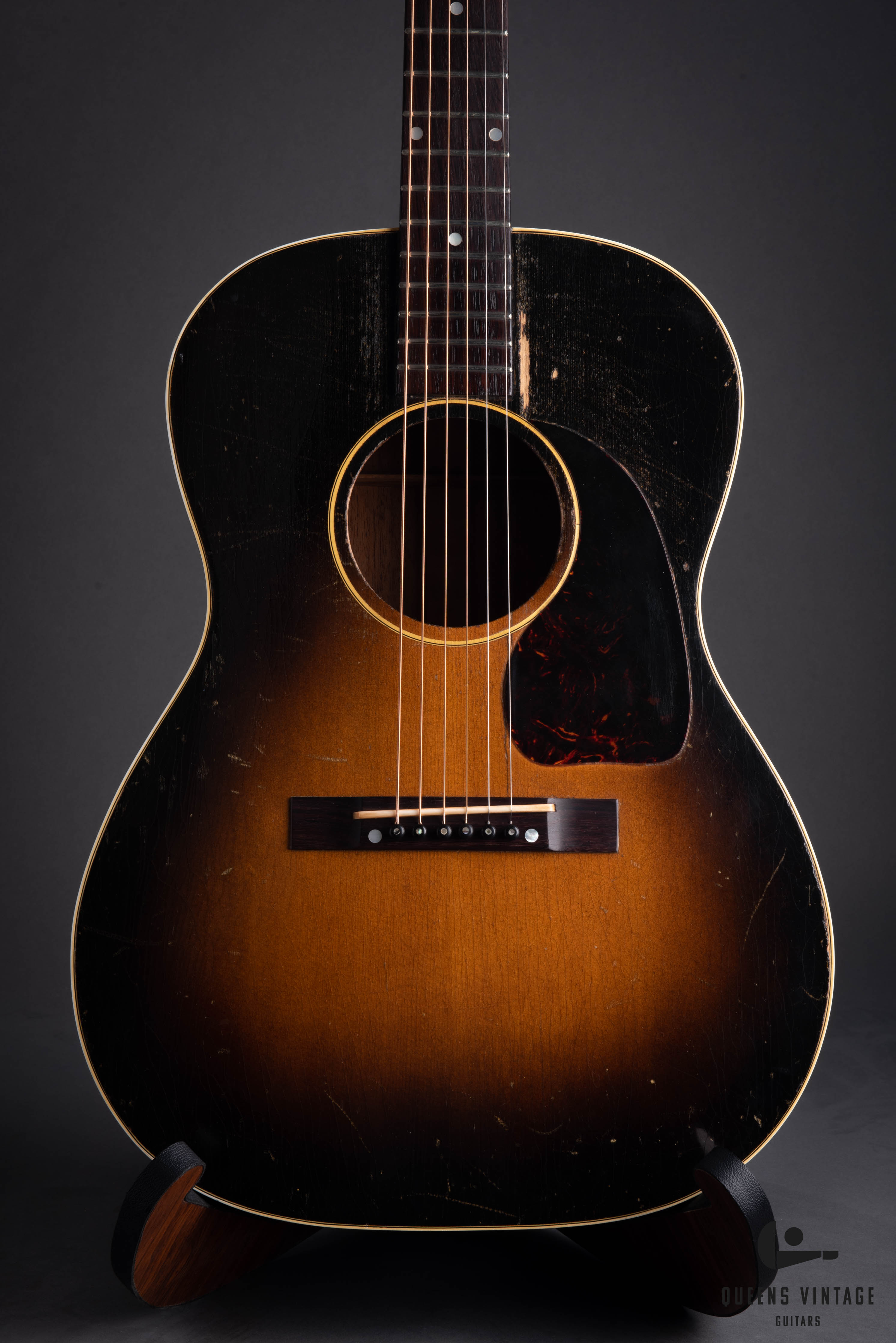 1952 Gibson LG-2 Acoustic Guitar