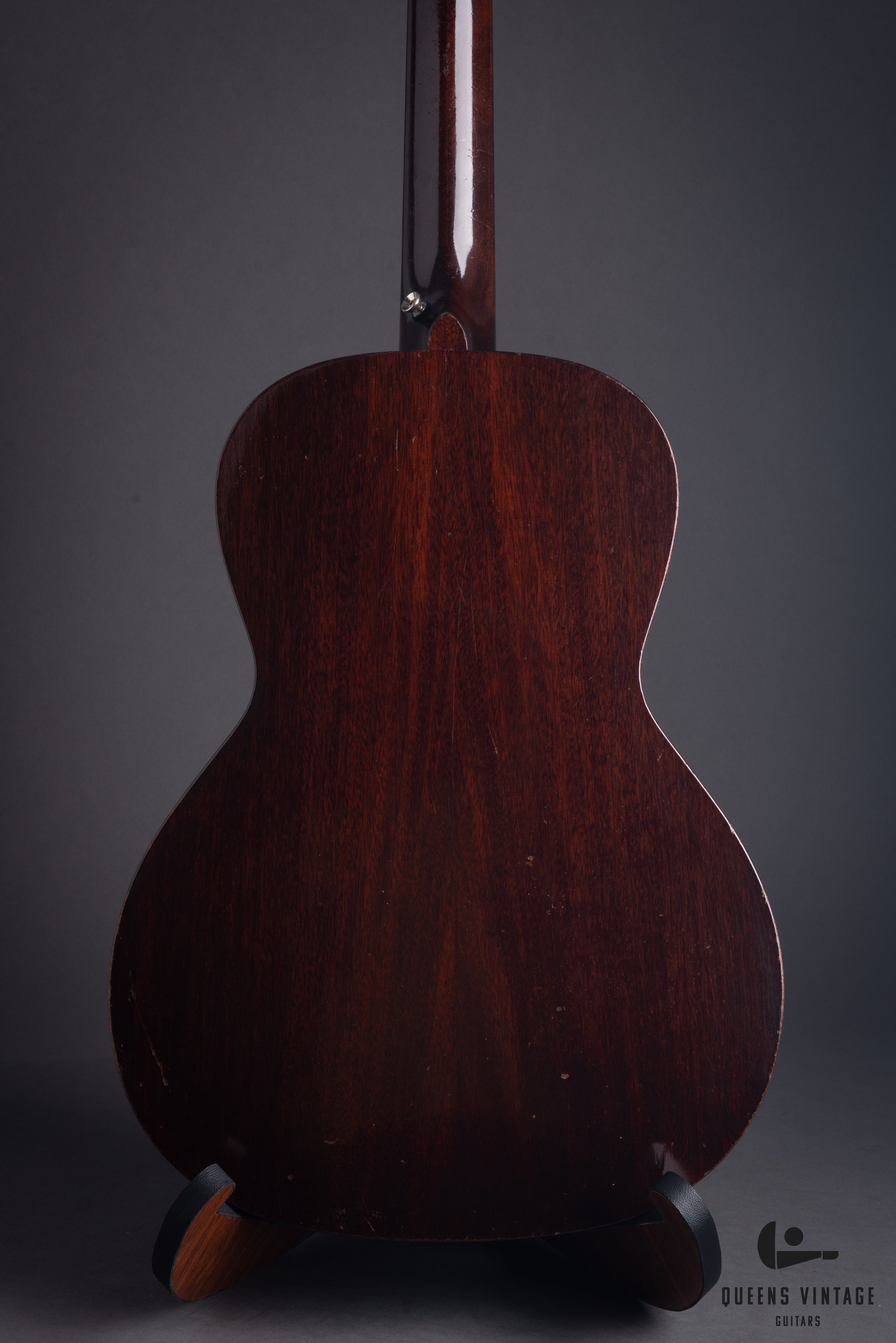 1933 Gibson L-00 Acoustic Guitar
