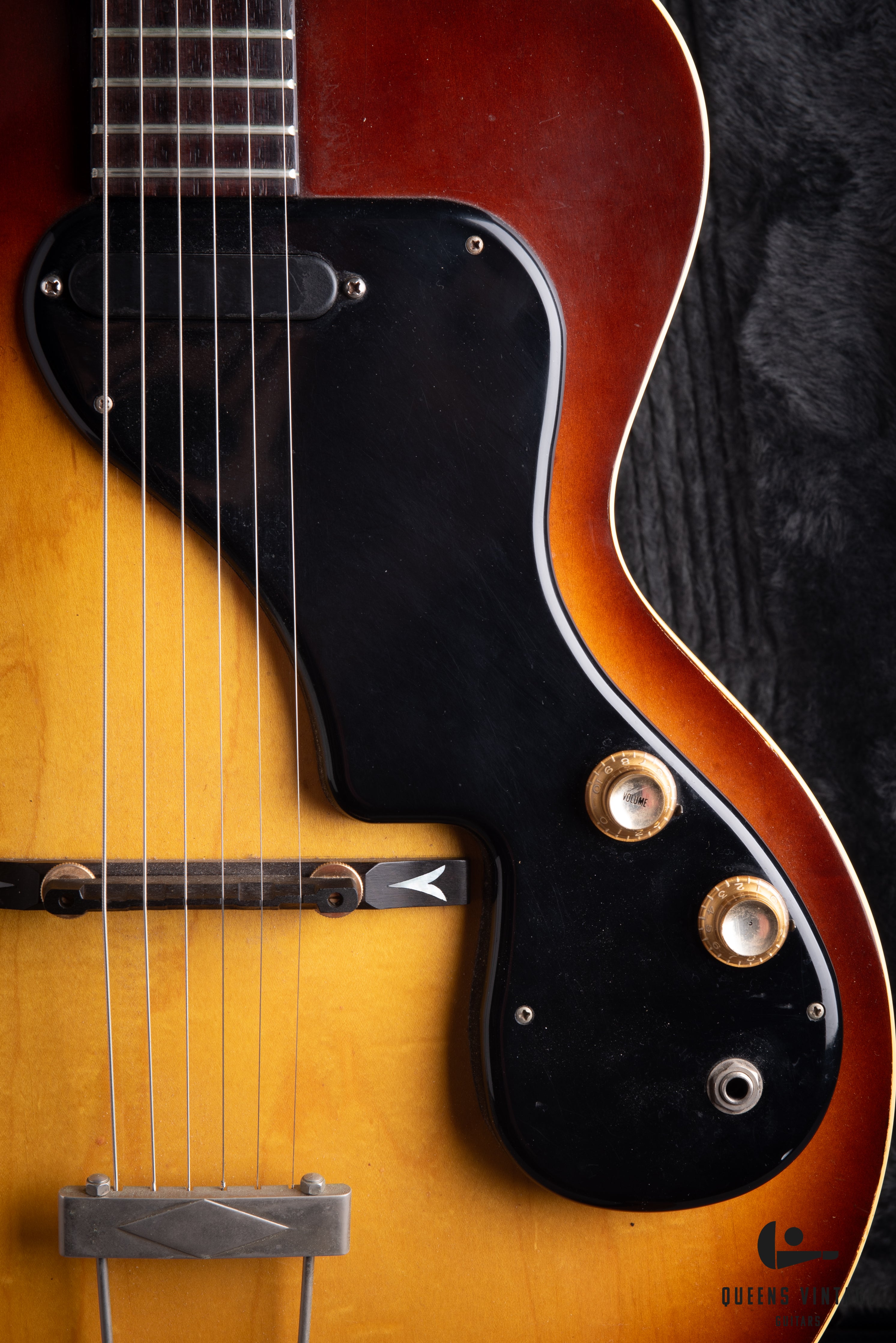 1964 Gibson ES-120T Hollowbody Electric Guitar