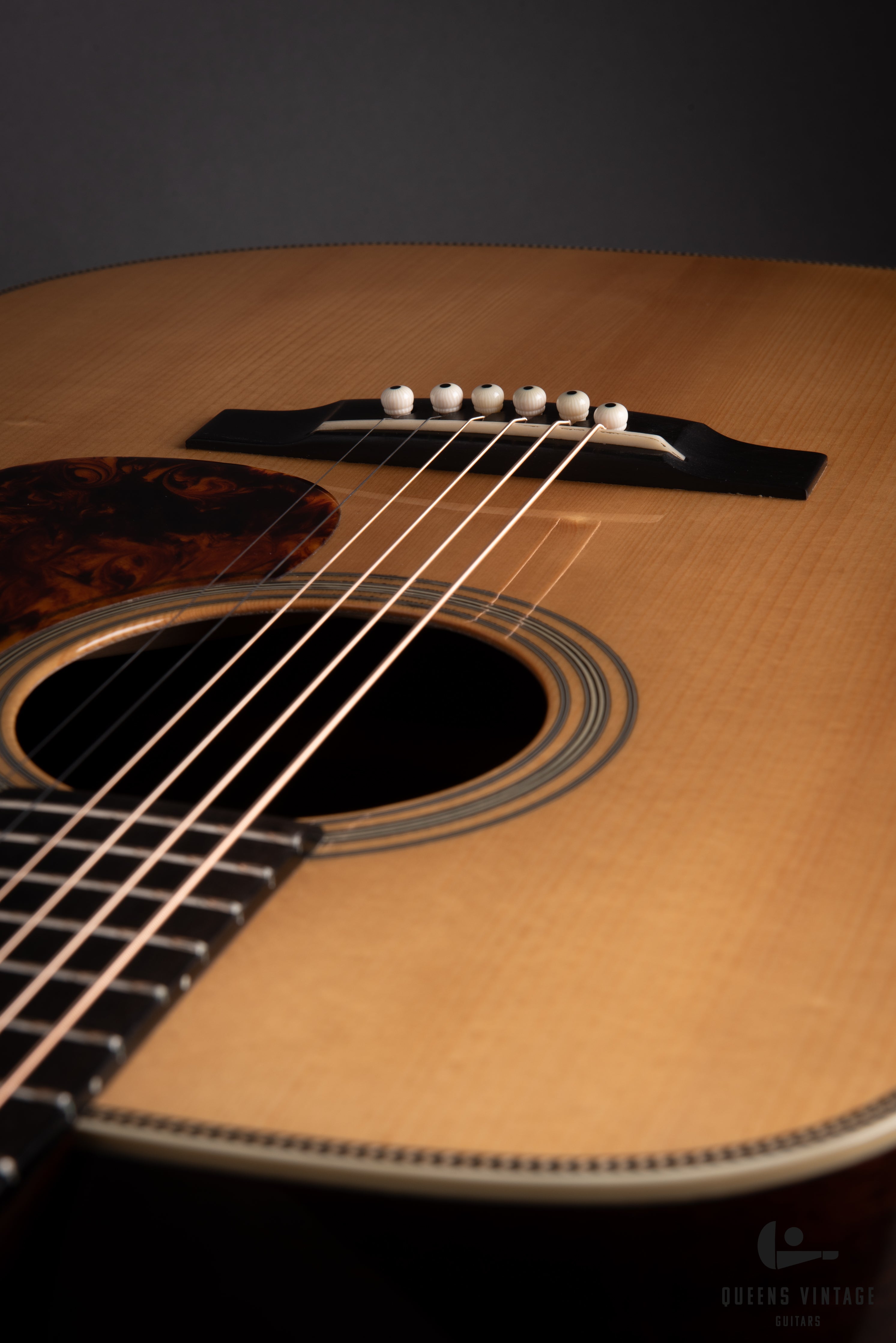 2009 Henderson D-28 Acoustic Guitar