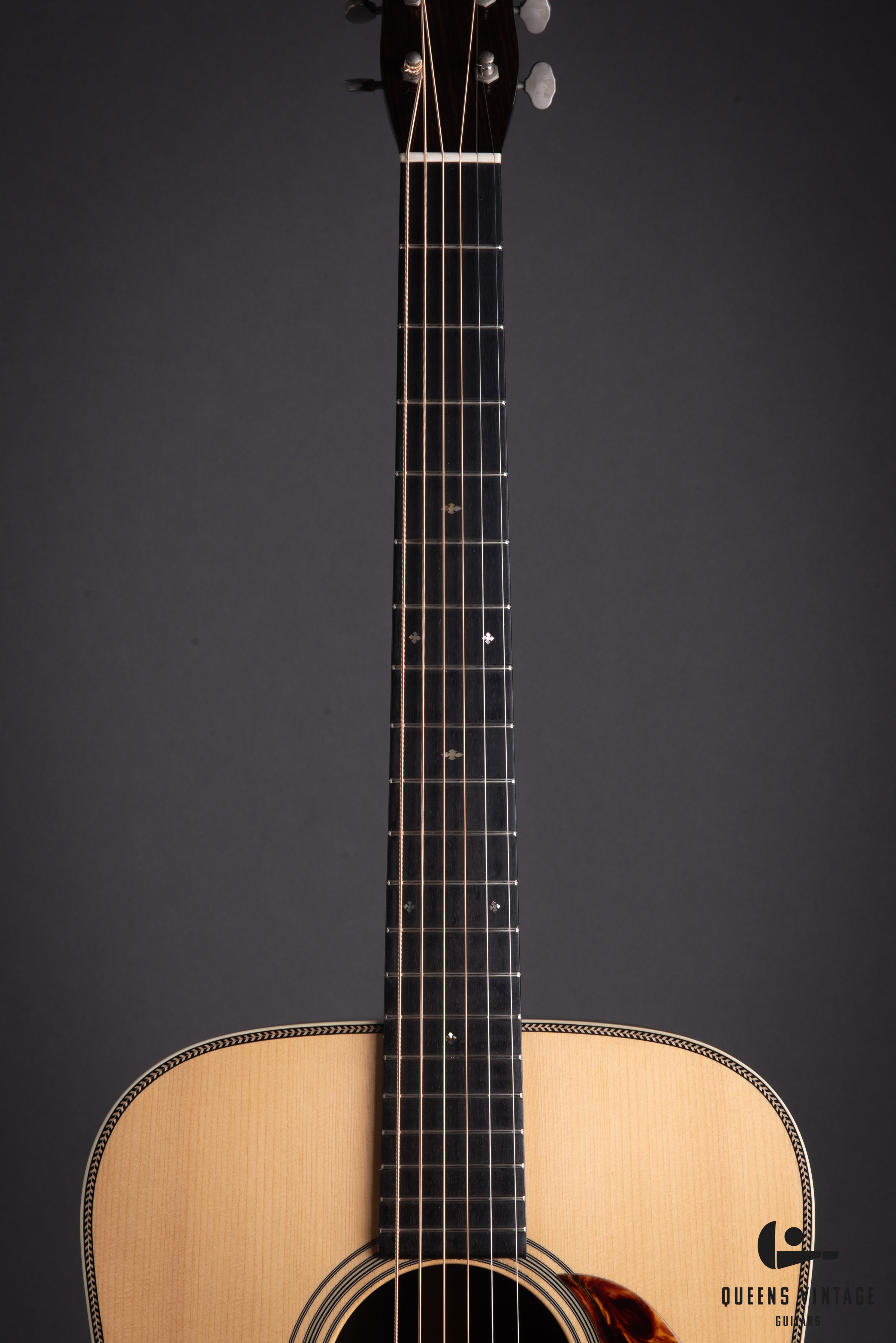 2009 Henderson D-28 Acoustic Guitar