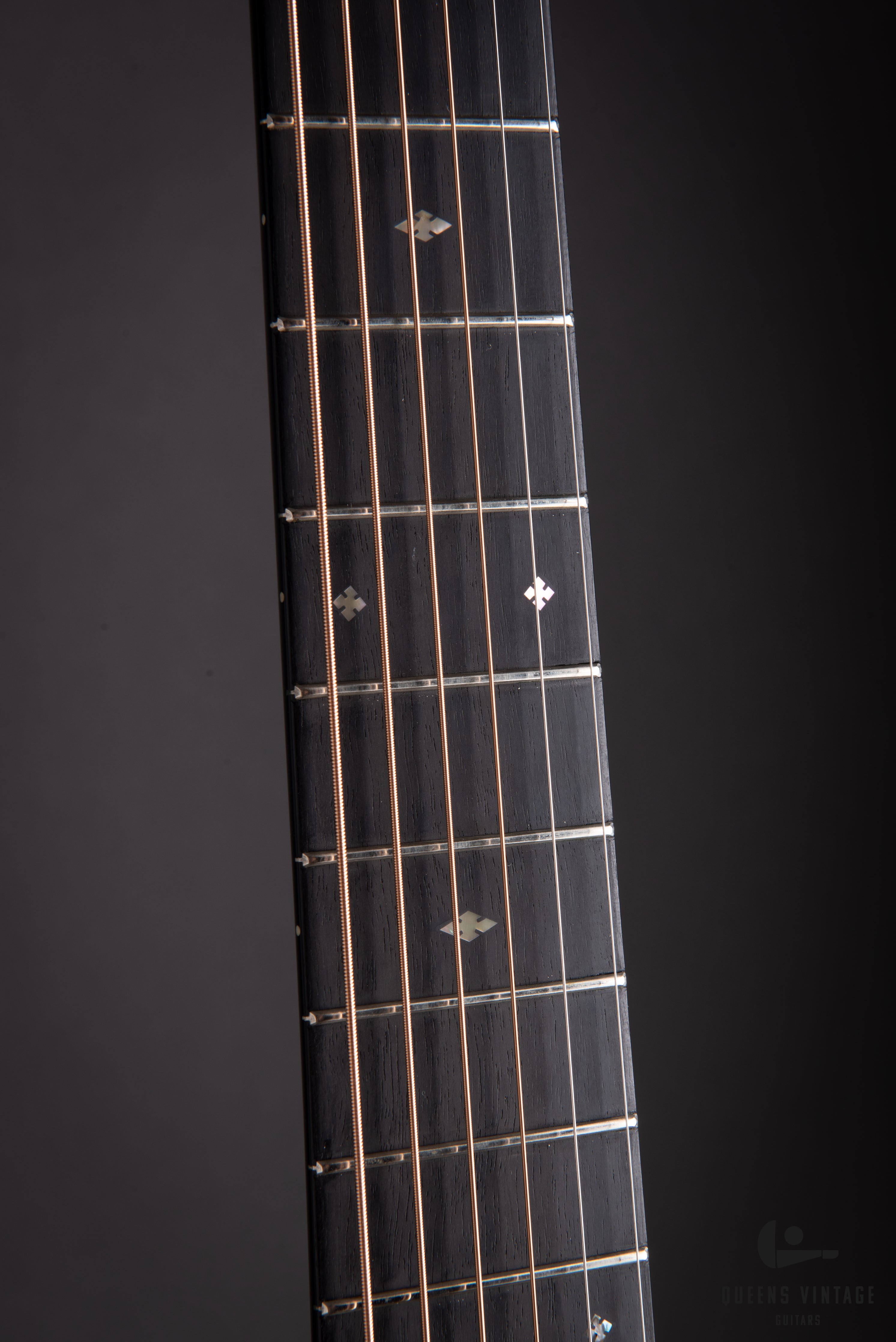 2009 Henderson D-28 Acoustic Guitar