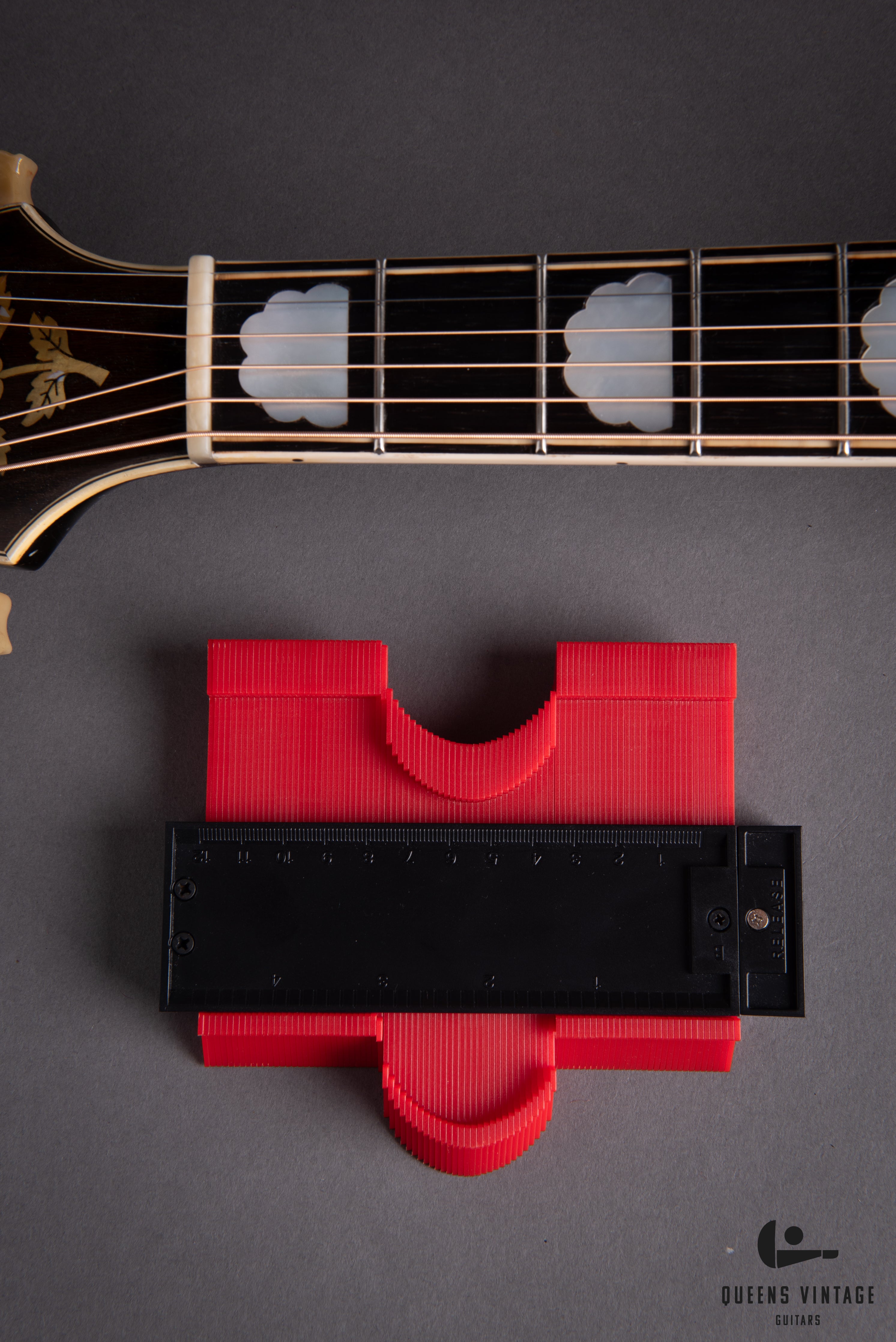 1939 Epiphone Deluxe Acoustic Archtop Guitar