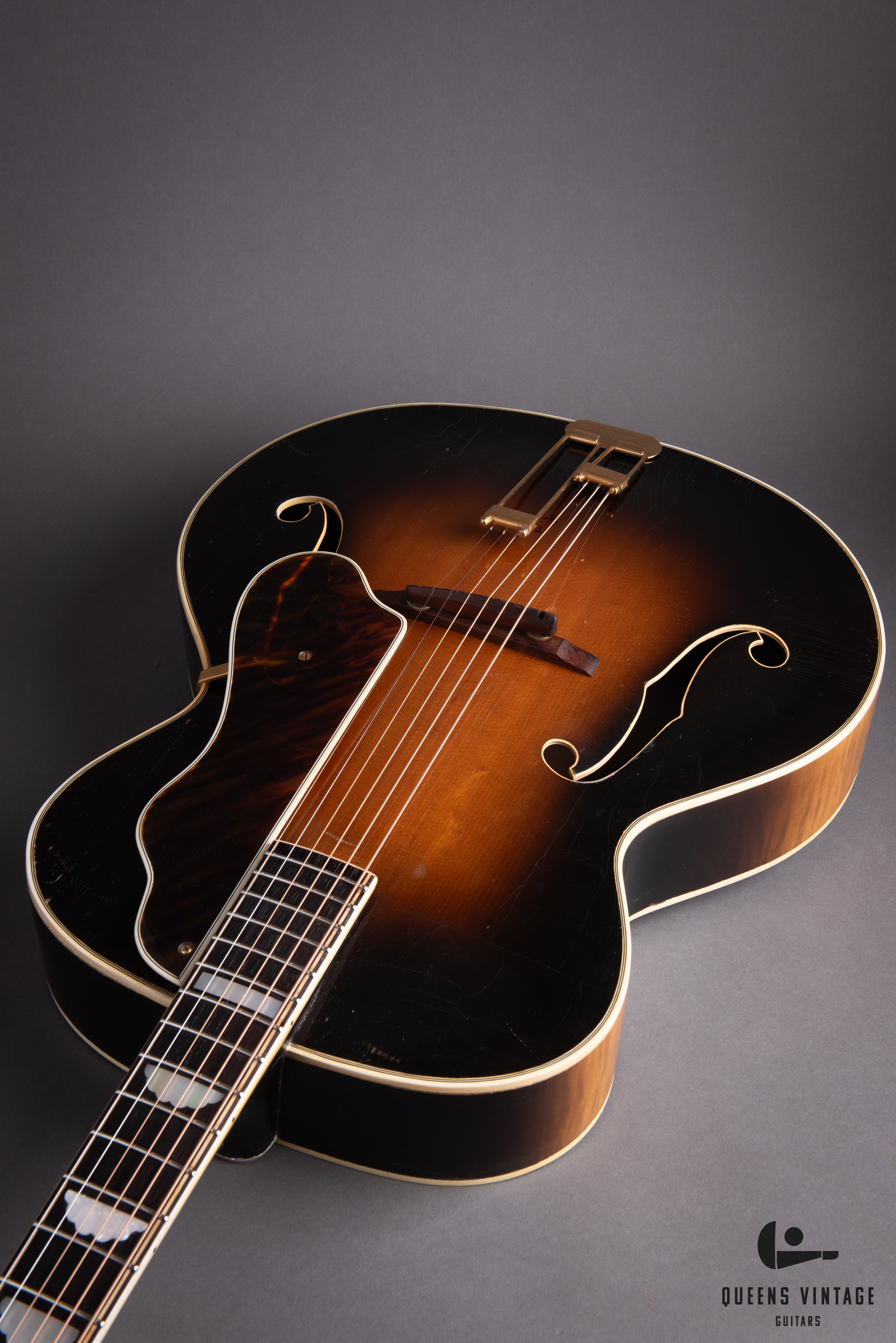 1939 Epiphone Deluxe Acoustic Archtop Guitar