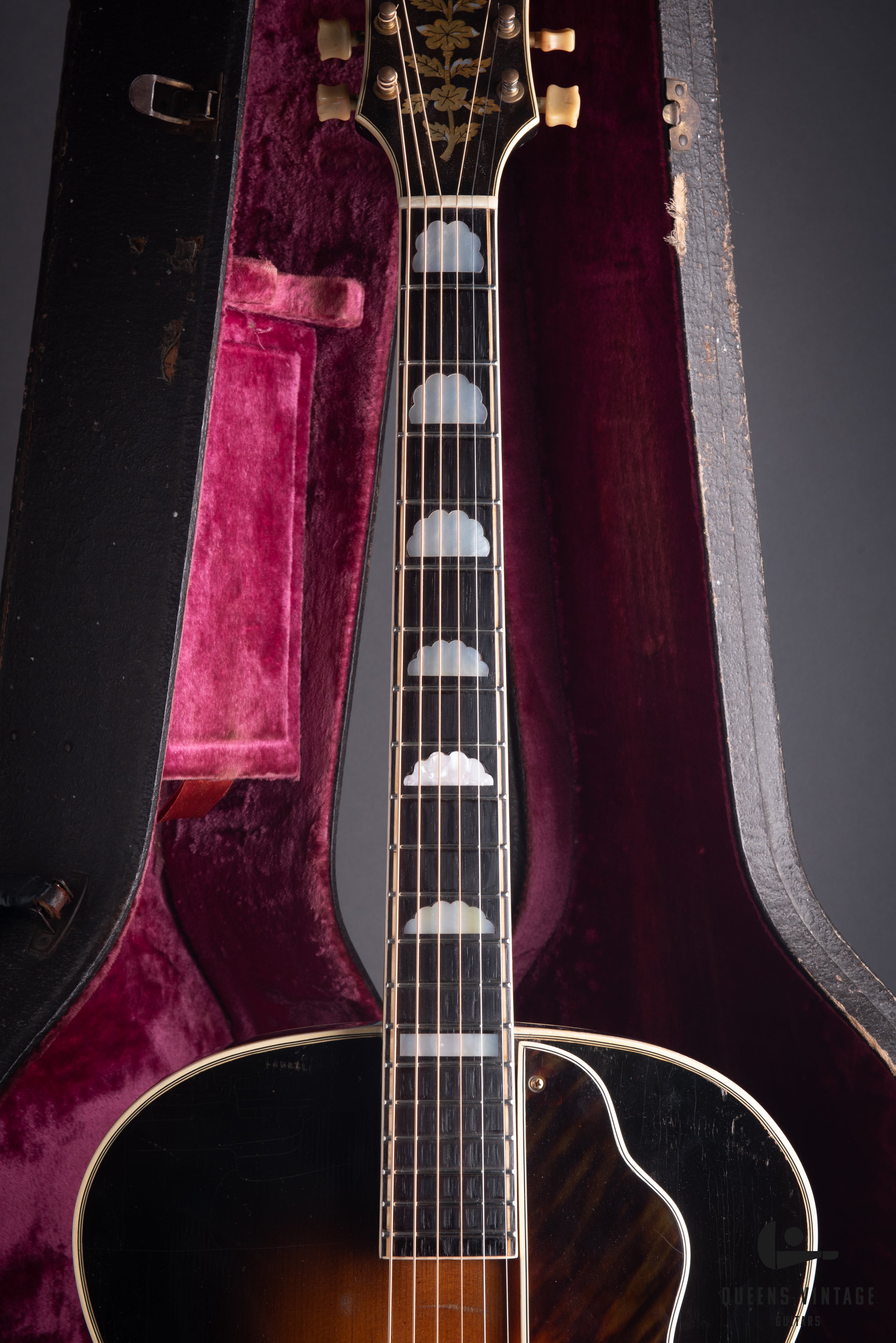 1939 Epiphone Deluxe Acoustic Archtop Guitar
