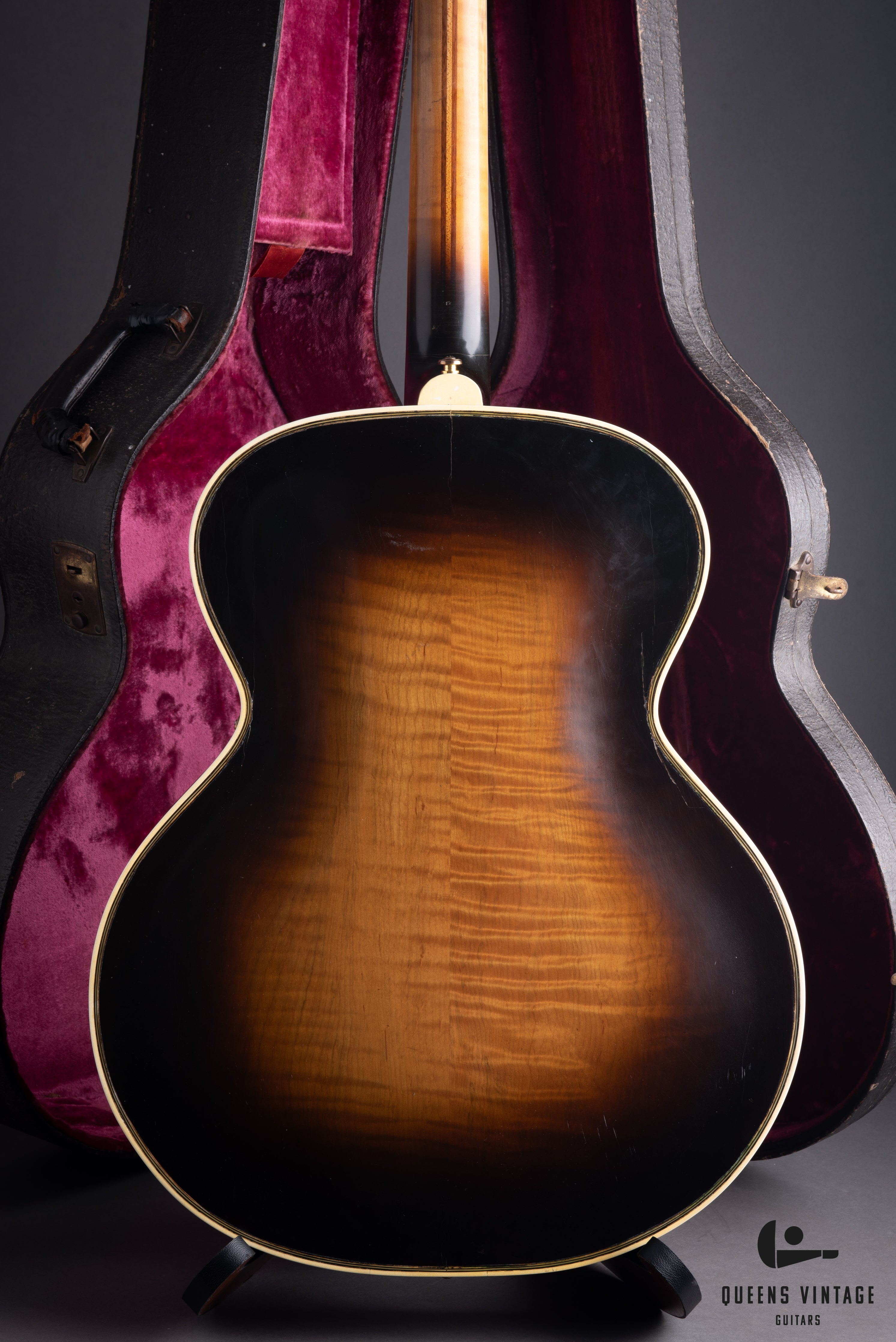 1939 Epiphone Deluxe Acoustic Archtop Guitar