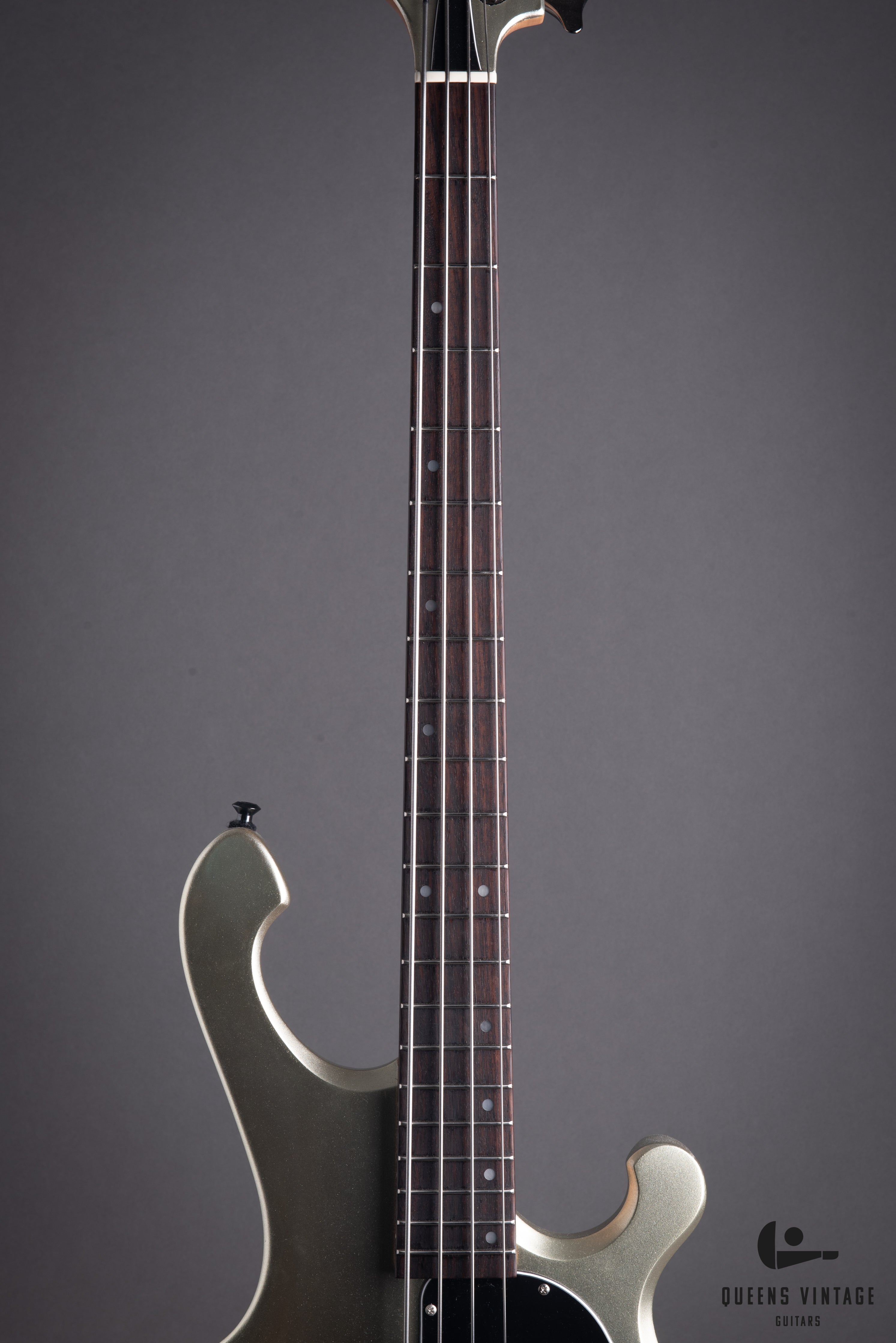 R. Hyde Soul Machine Metallic Green Bass Guitar