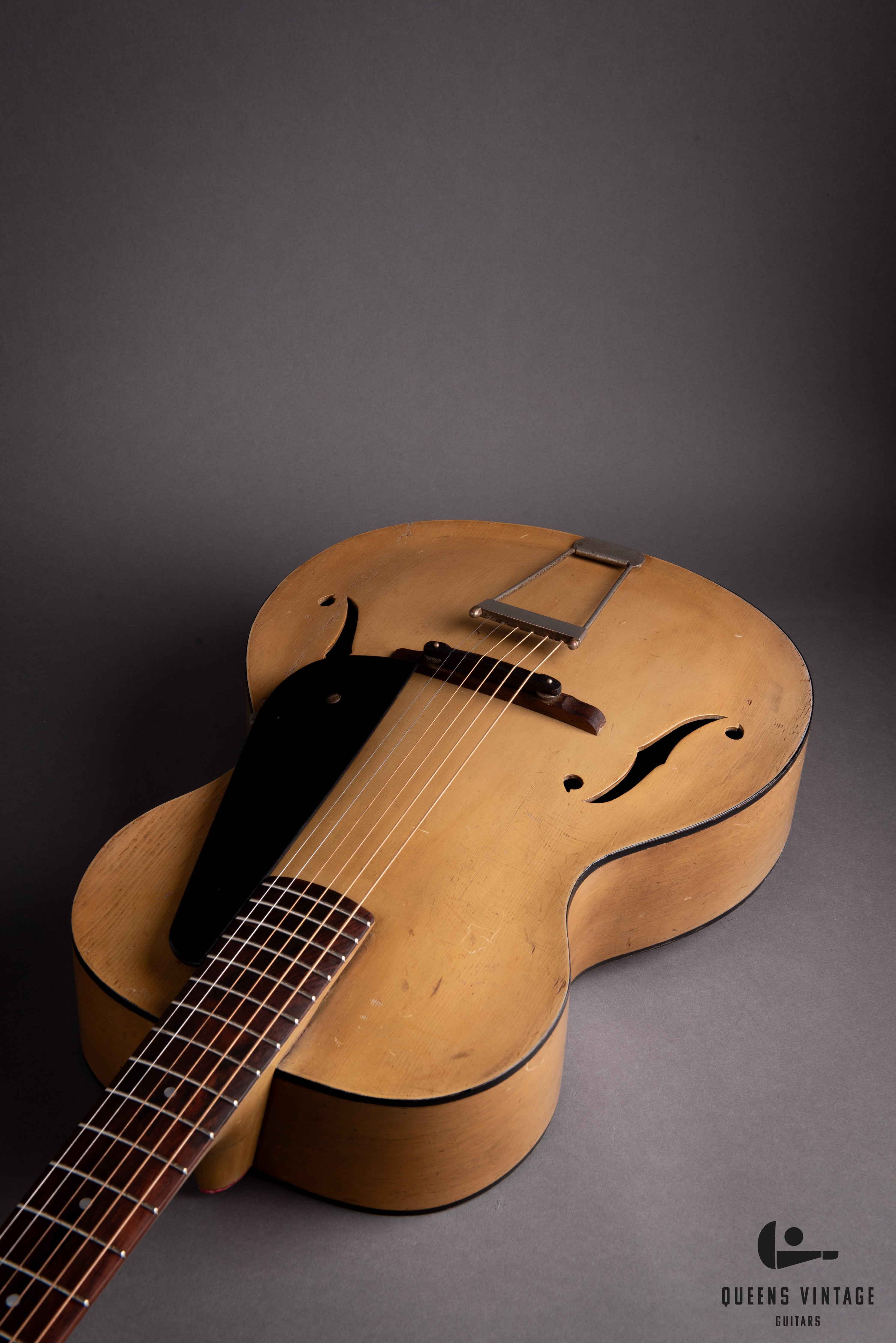 On Hold - 1933 Epiphone Olympic Archtop Acoustic Guitar