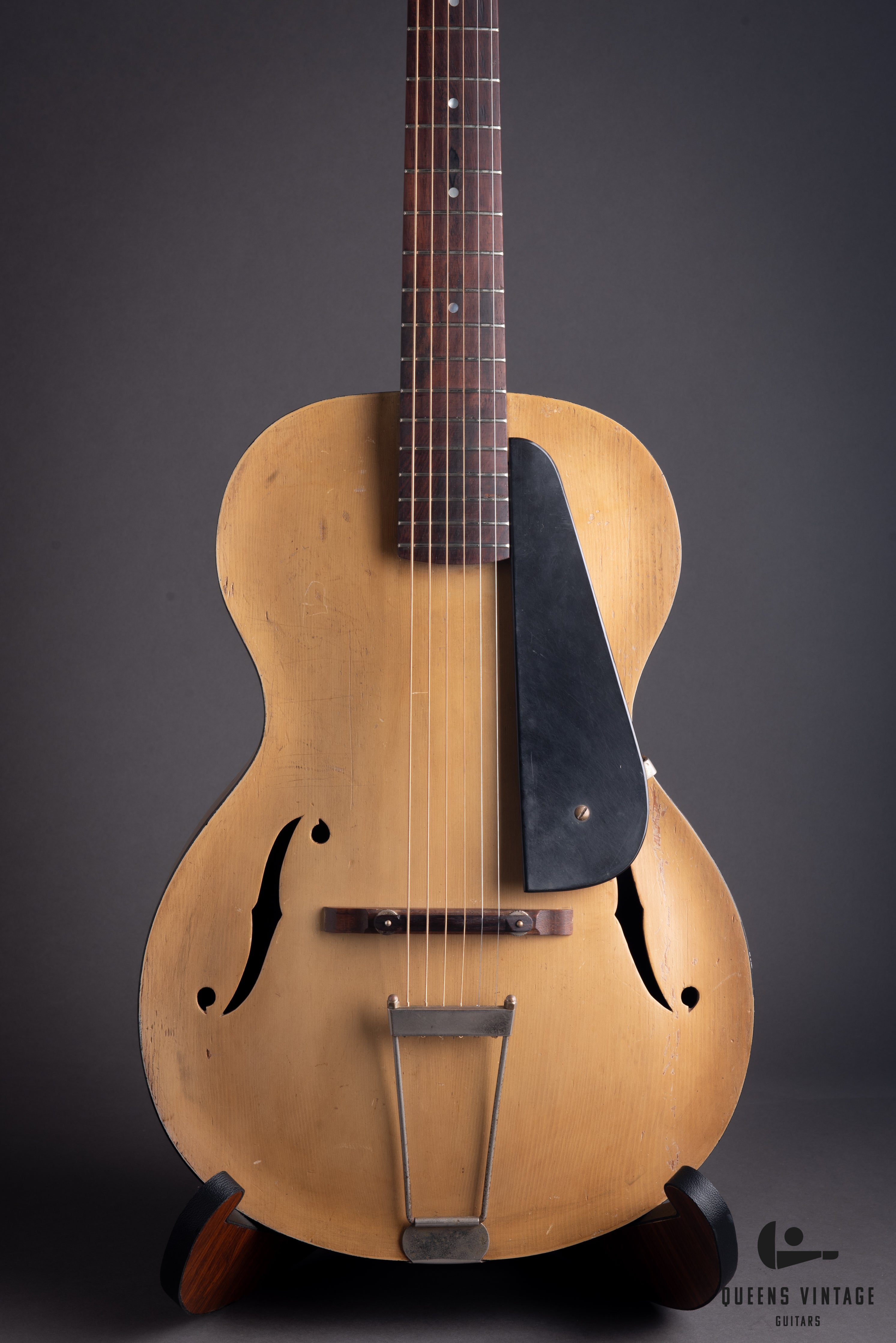 On Hold - 1933 Epiphone Olympic Archtop Acoustic Guitar