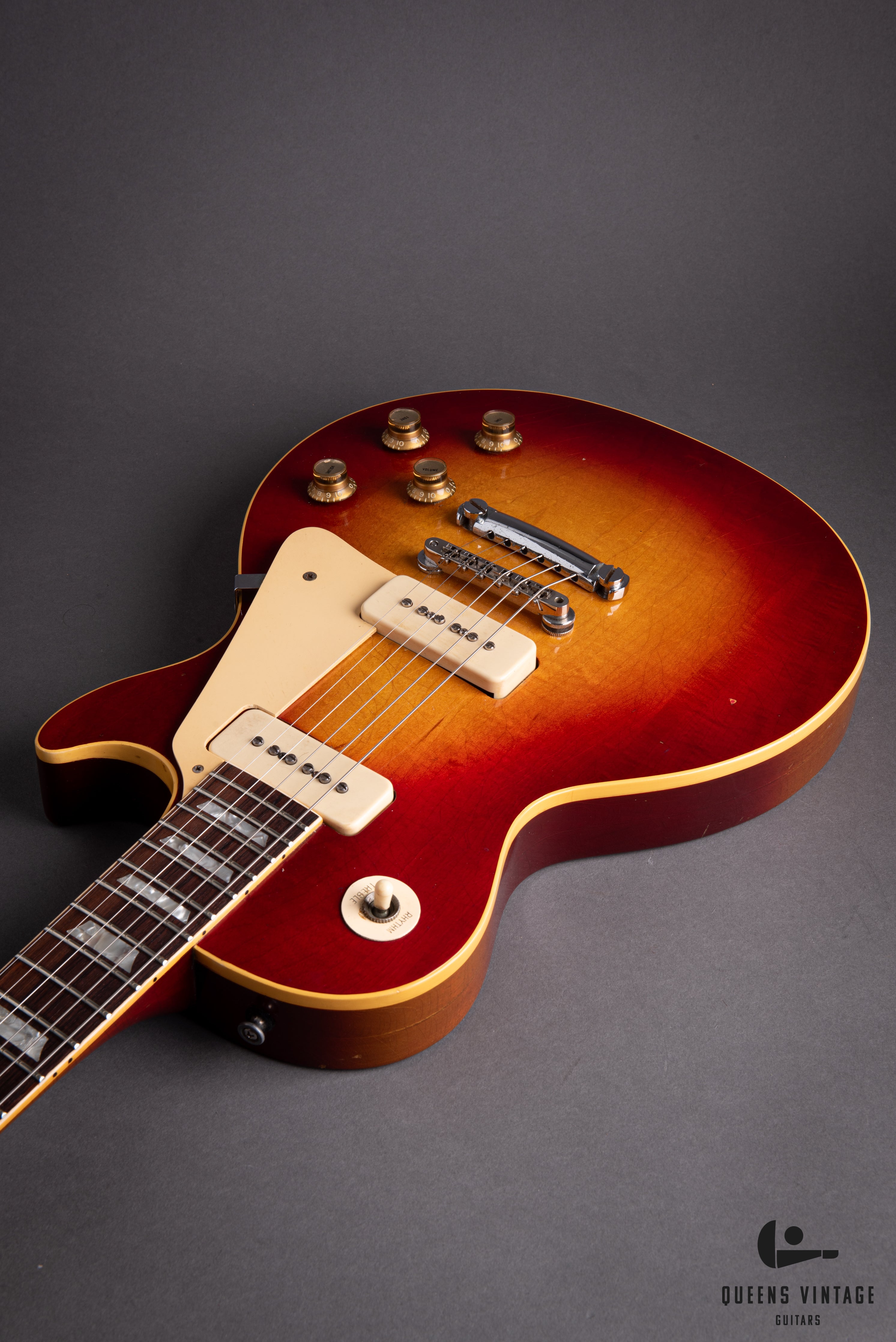 1971 Gibson Les Paul Deluxe Electric Guitar