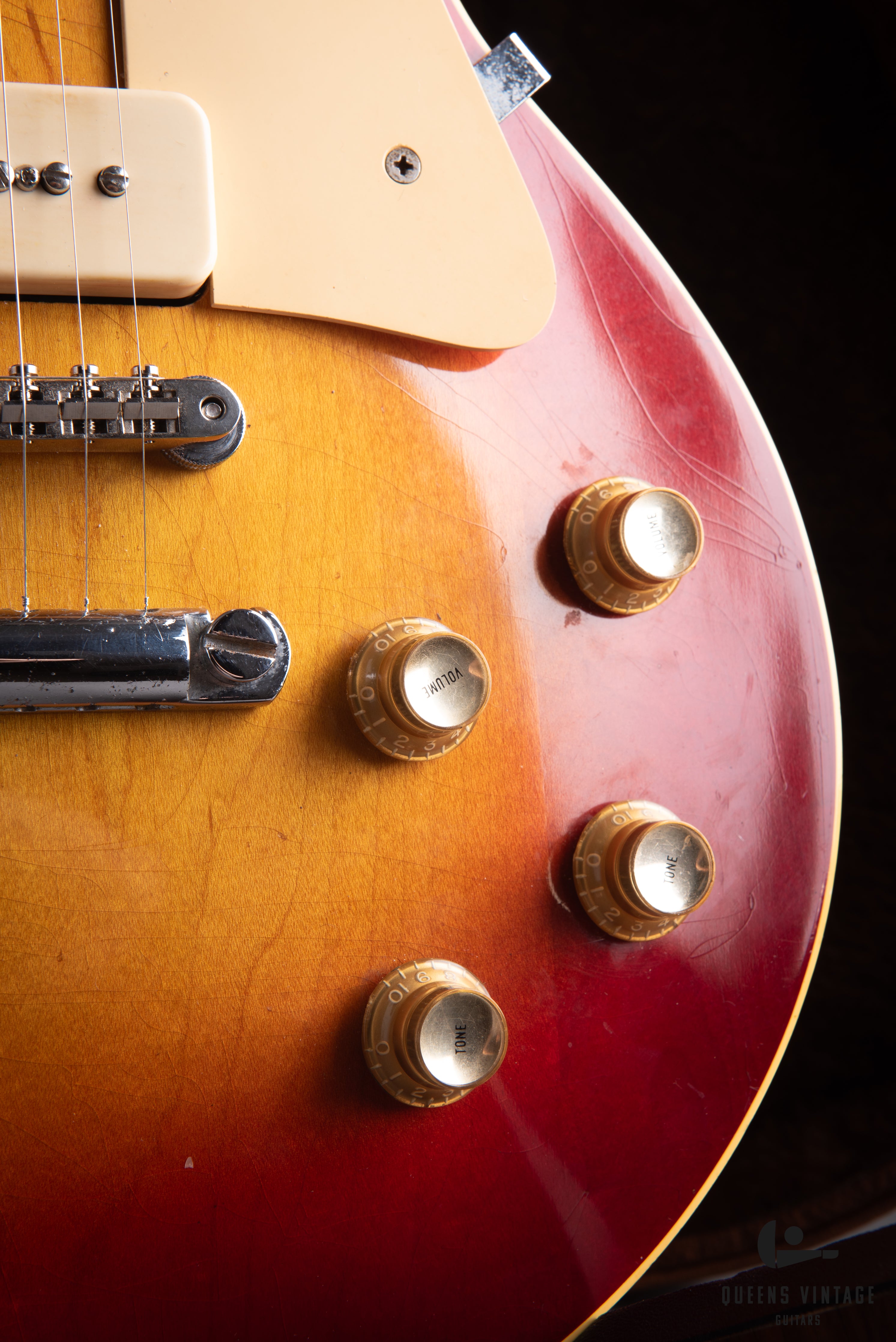 1971 Gibson Les Paul Deluxe Electric Guitar