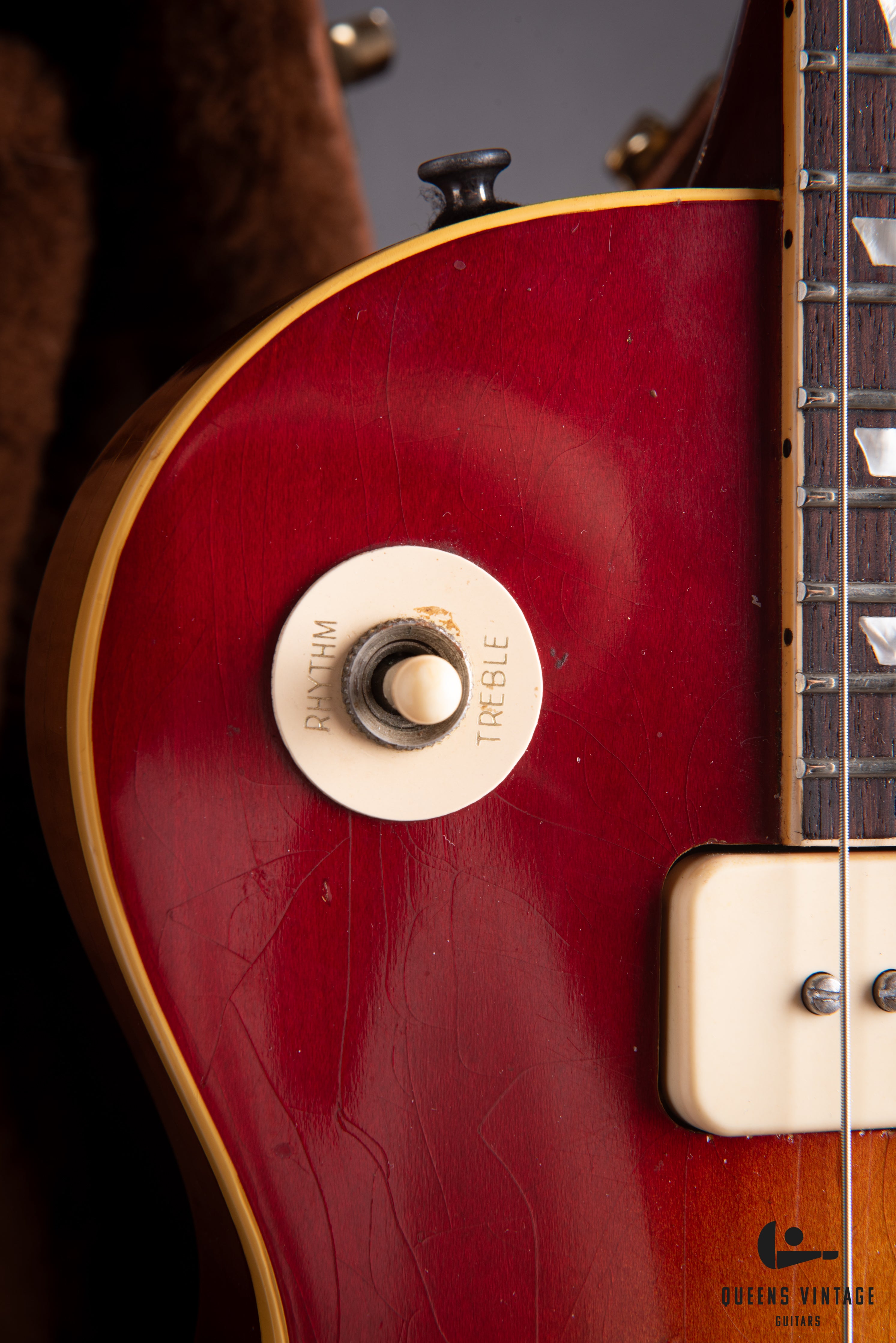 1971 Gibson Les Paul Deluxe Electric Guitar