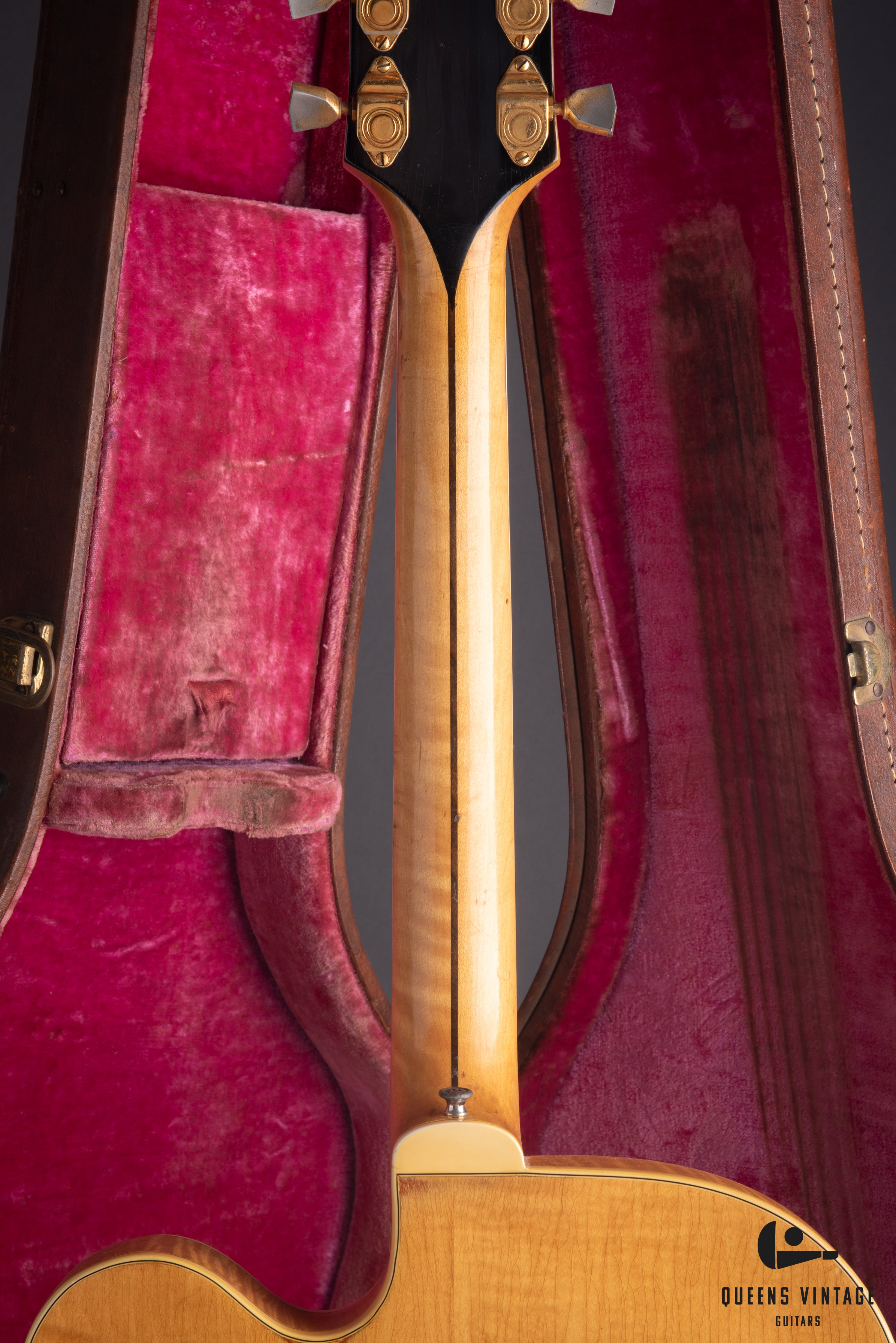 1957 Gibson Byrdland Hollowbody Electric Guitar