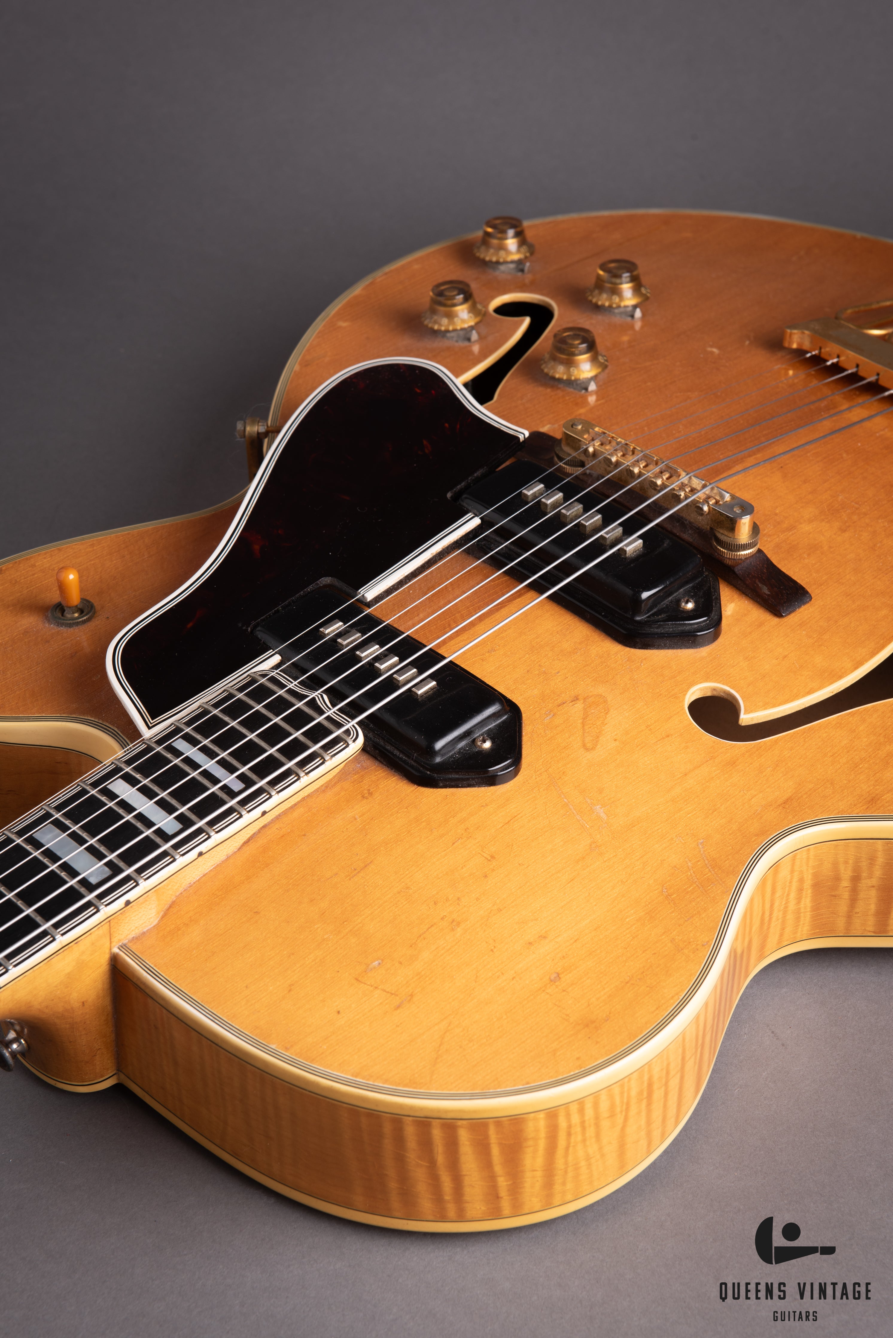 1957 Gibson Byrdland Hollowbody Electric Guitar