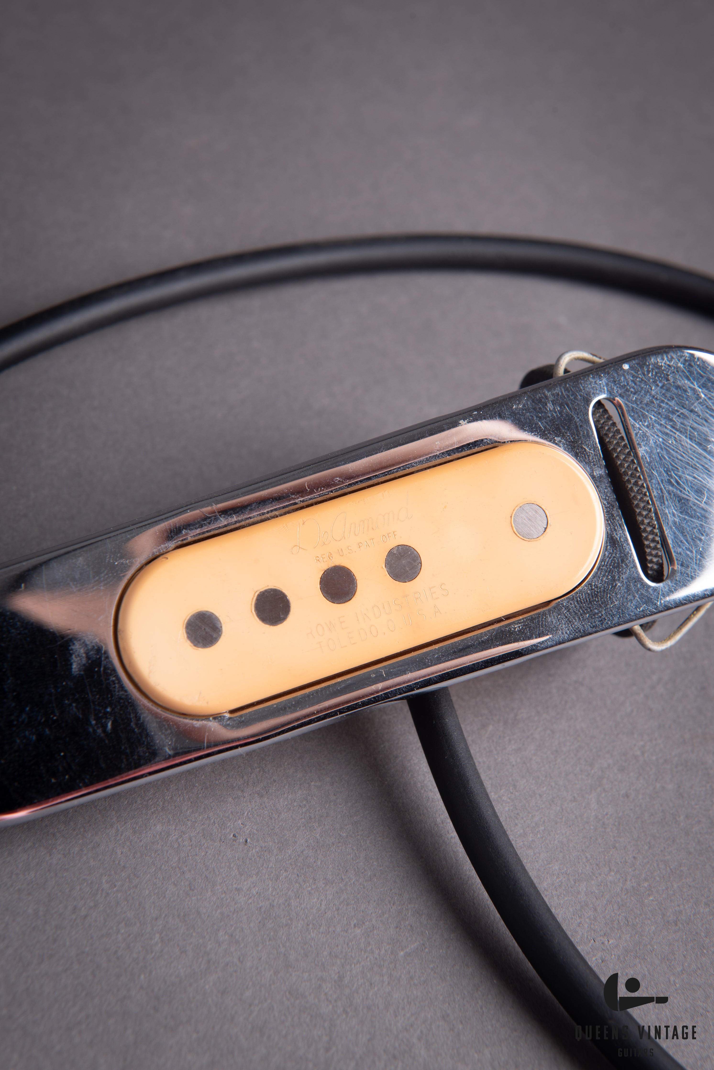 1950's DeArmond RHC-B Acoustic Guitar Soundhole Pickup